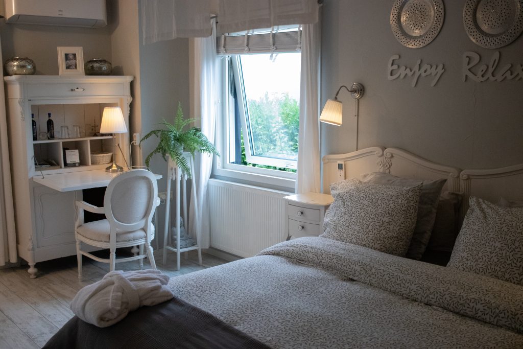 Kamer Babette bij B&B De Valkenhorst in Lelystad — foto 31