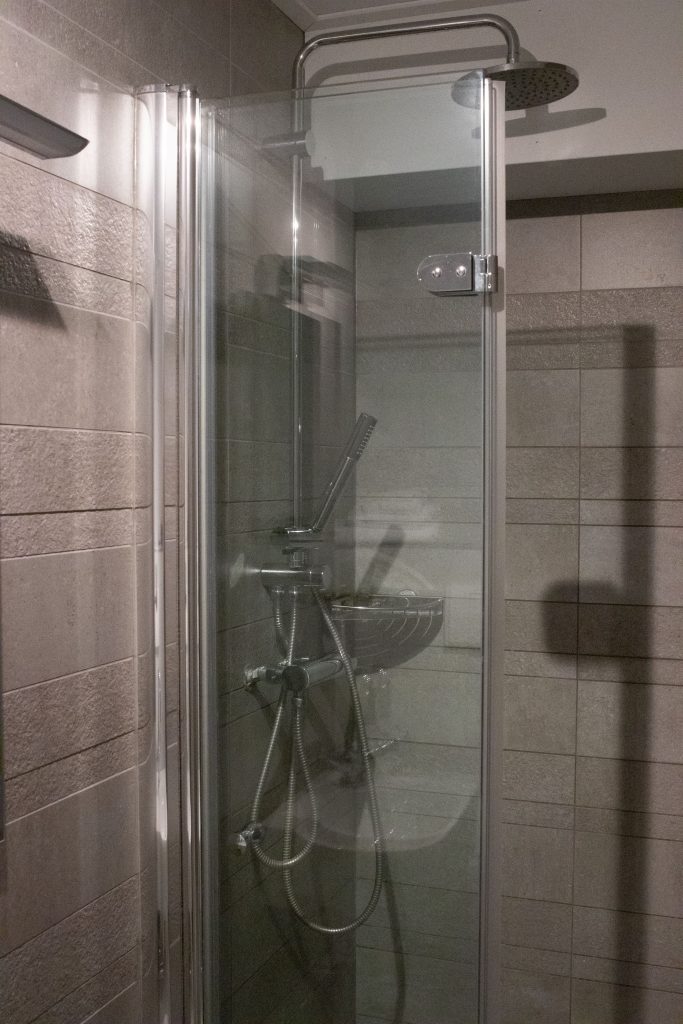 Kamer Elize bij B&B De Valkenhorst in Lelystad — foto 23